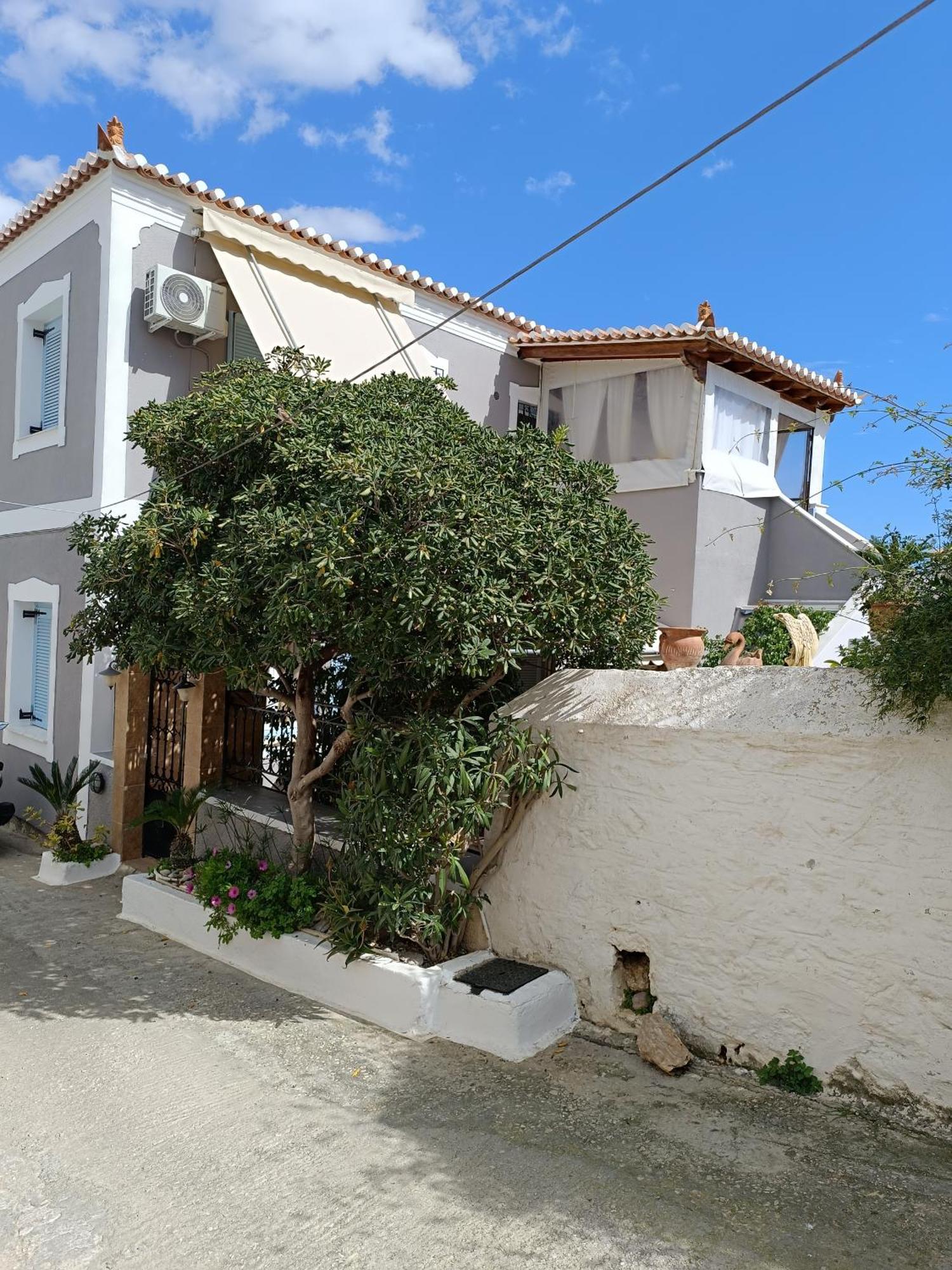 Vila Angelic House Spétses Exteriér fotografie